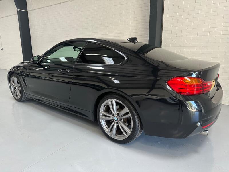 BMW 4 SERIES