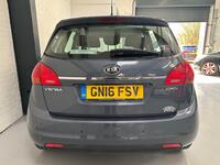 KIA VENGA