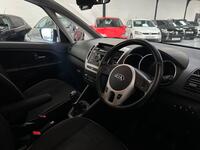 KIA VENGA
