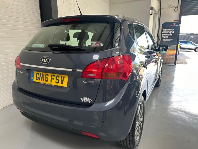 KIA VENGA