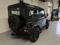 LAND ROVER DEFENDER 90