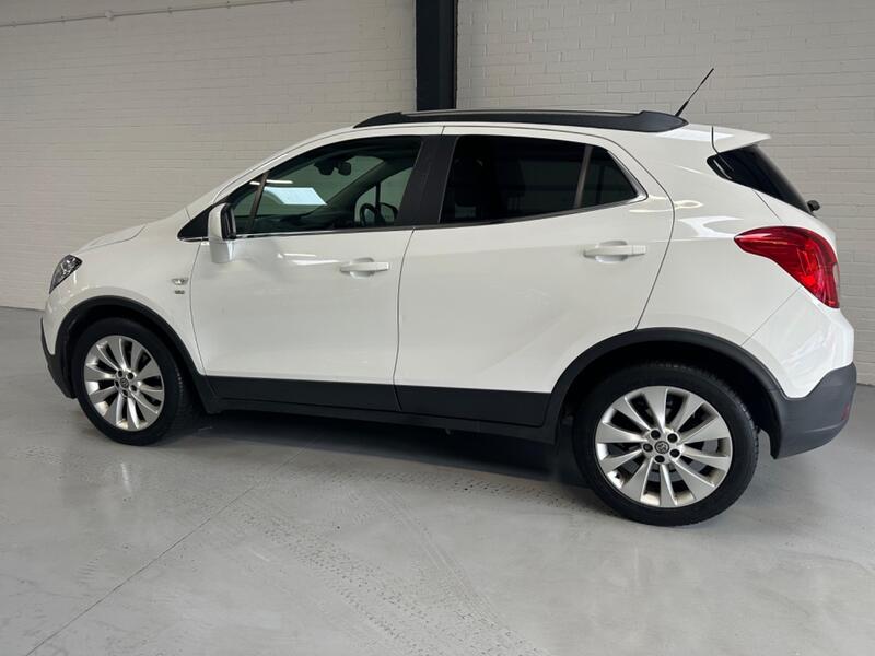 VAUXHALL MOKKA