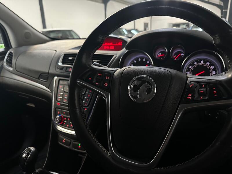VAUXHALL MOKKA