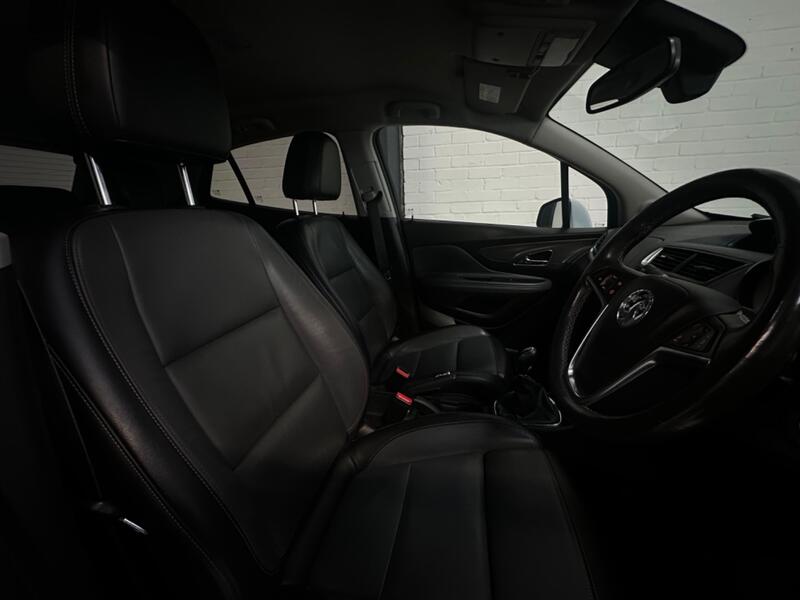 VAUXHALL MOKKA