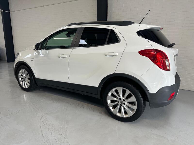 VAUXHALL MOKKA