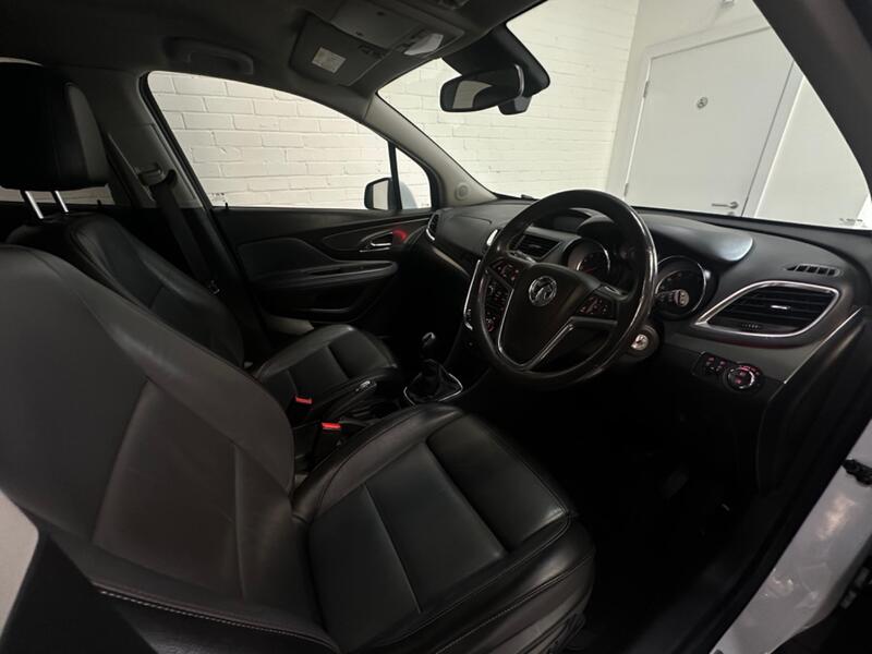 VAUXHALL MOKKA
