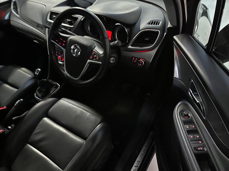 VAUXHALL MOKKA