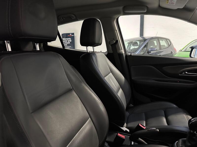 VAUXHALL MOKKA