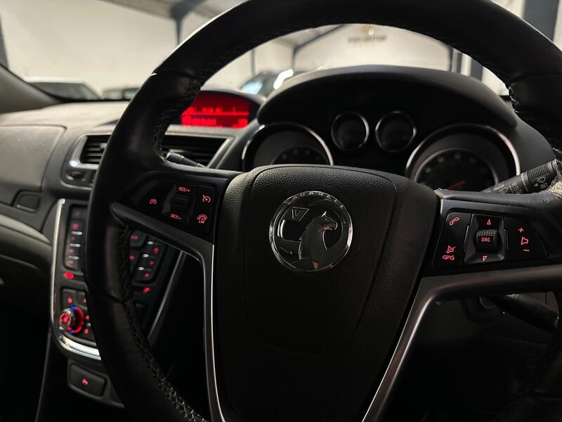 VAUXHALL MOKKA