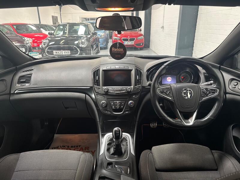 VAUXHALL INSIGNIA