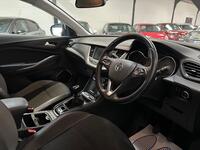 VAUXHALL GRANDLAND X