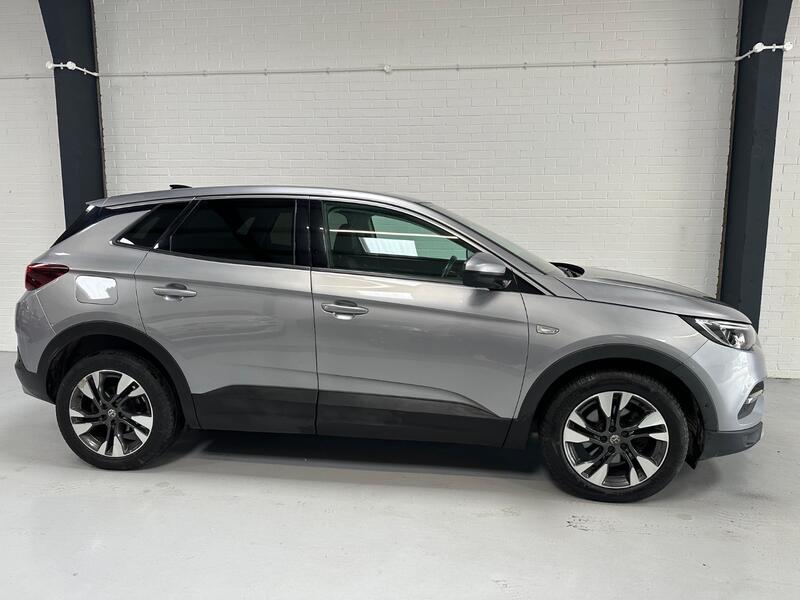 VAUXHALL GRANDLAND X