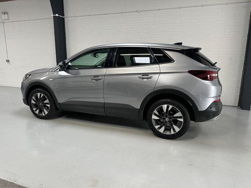 VAUXHALL GRANDLAND X