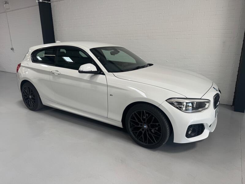 BMW 1 SERIES